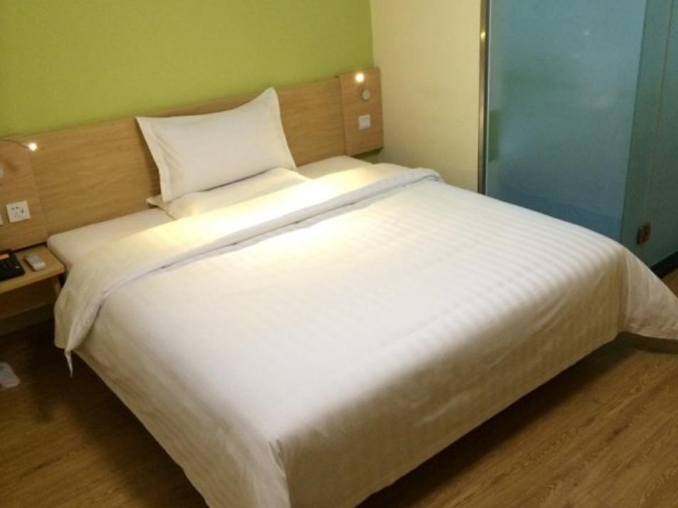7Days Inn Urumchi Guangming Road Urumqi Exterior foto